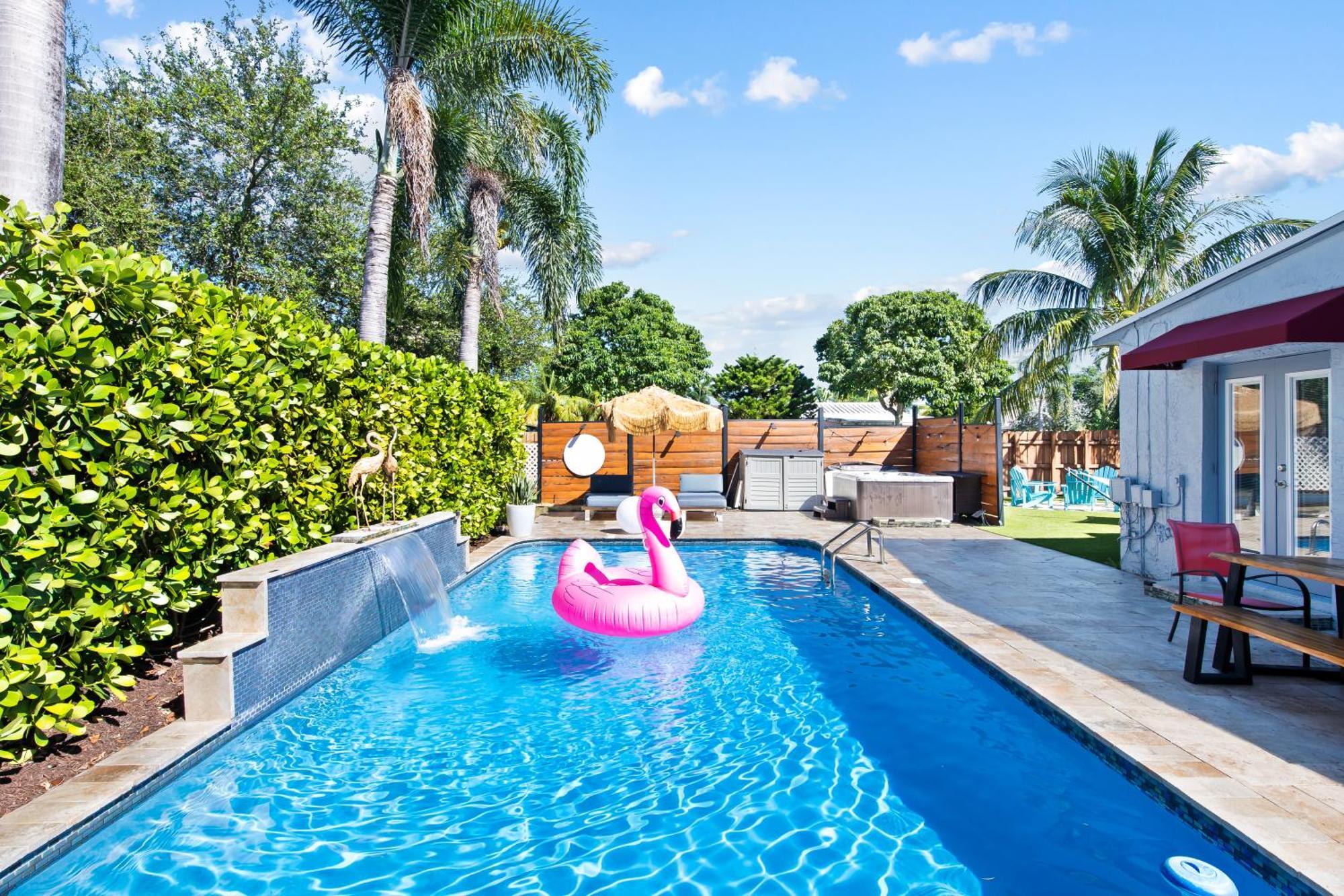 Palms Retreat! Giant Heated Pool-Hottub-Firepit-5Min2Beach-Pets-Ev Chgr Fort Lauderdale Eksteriør bilde